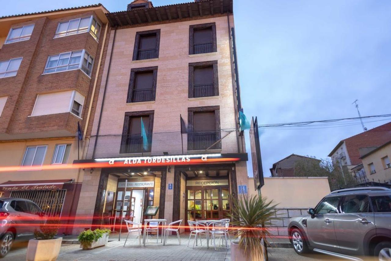 Hotel Alda Тордесиляс Екстериор снимка