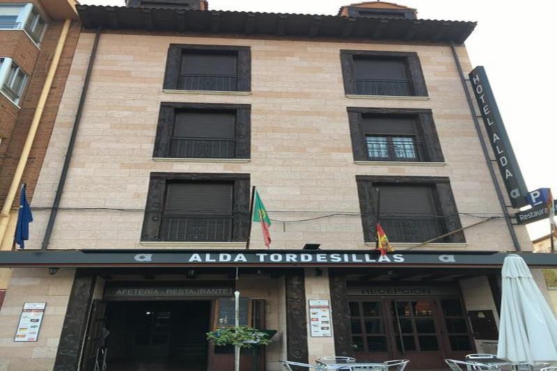 Hotel Alda Тордесиляс Екстериор снимка