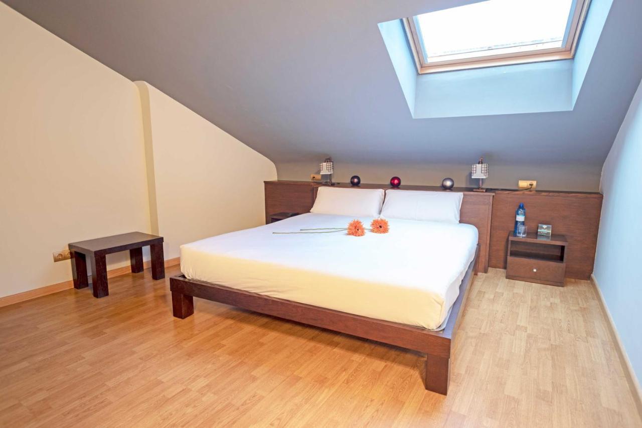 Hotel Alda Тордесиляс Екстериор снимка